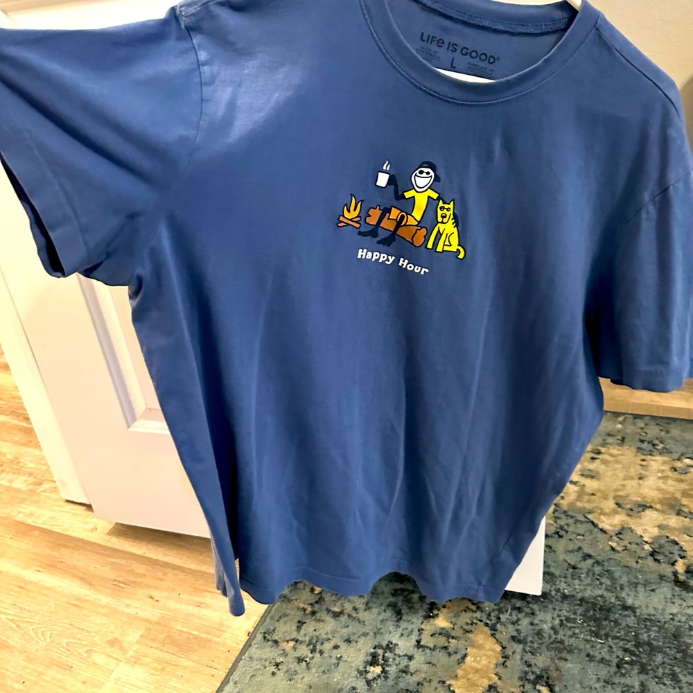 Men’s Life is good graphic tee